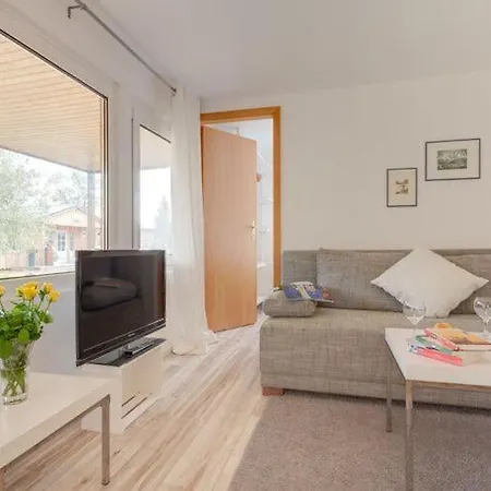 別荘 Ferienhaus Am Achterwasser In Luetow *
